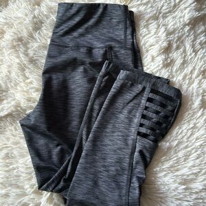 Below knee workout leggings